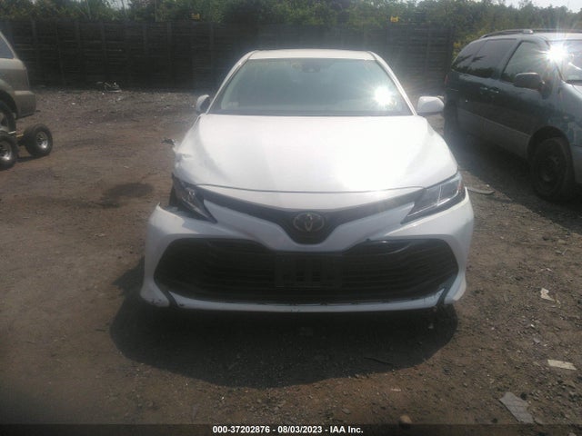 Toyota CAMRY LE 2020 4T1C11AK6LU990242 Image 12
