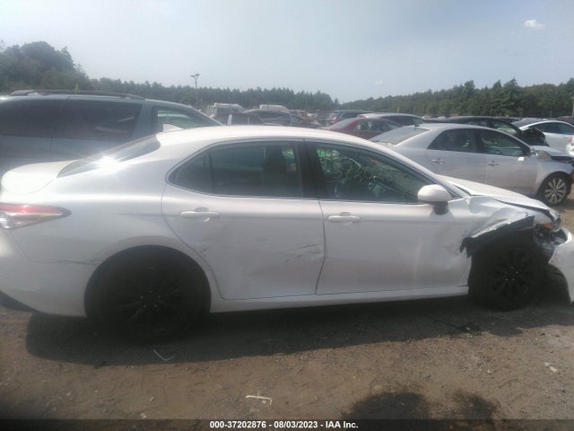 Toyota CAMRY LE 2020 4T1C11AK6LU990242 Image 13