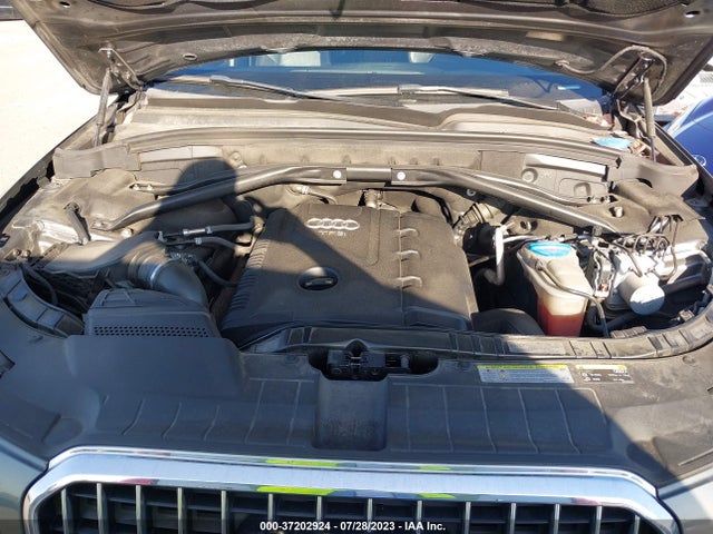 WA1LFAFP7FA104827 Audi Q5 Premium Plus