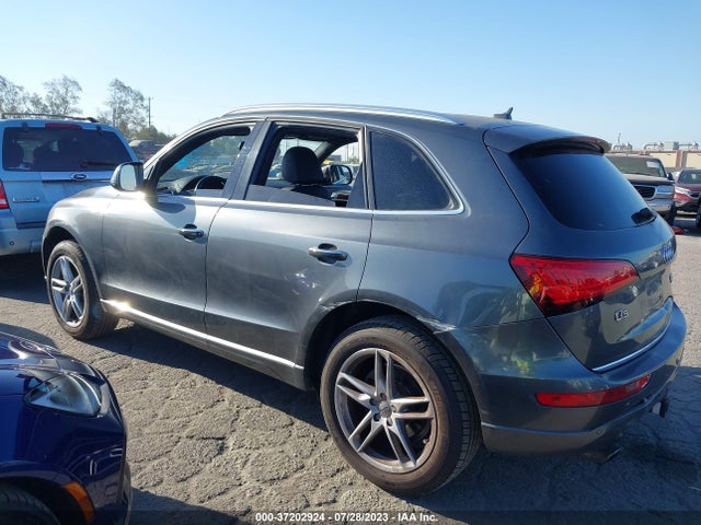 WA1LFAFP7FA104827 Audi Q5 Premium Plus