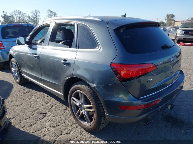 WA1LFAFP7FA104827 Audi Q5 Premium Plus
