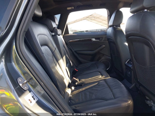 WA1LFAFP7FA104827 Audi Q5 Premium Plus