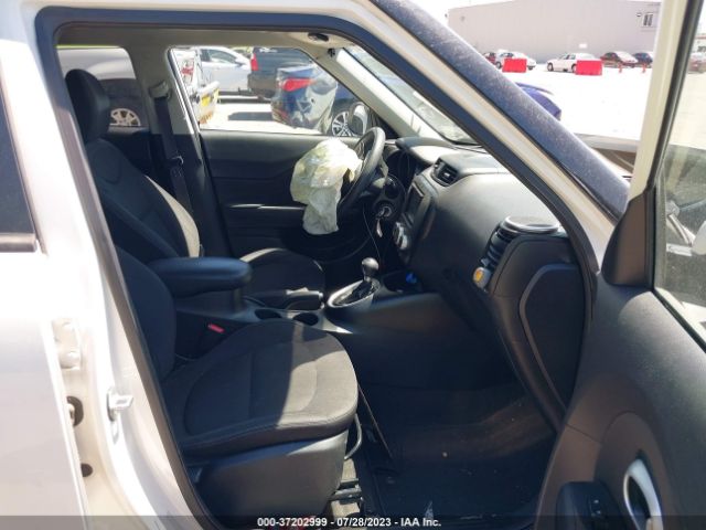 KNDJN2A21F7137269 KIA Soul Base