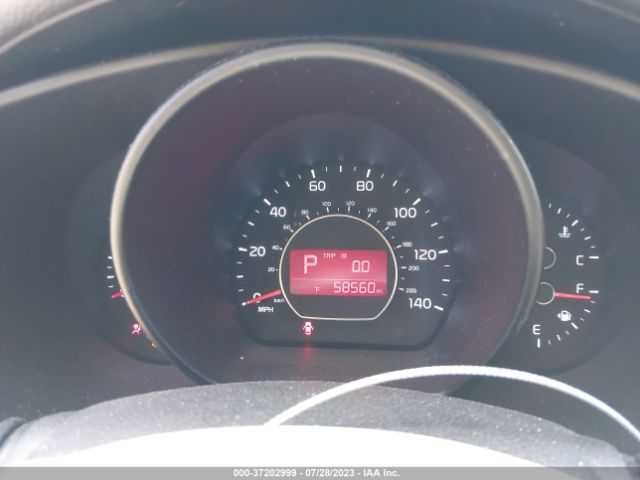 KNDJN2A21F7137269 KIA Soul Base