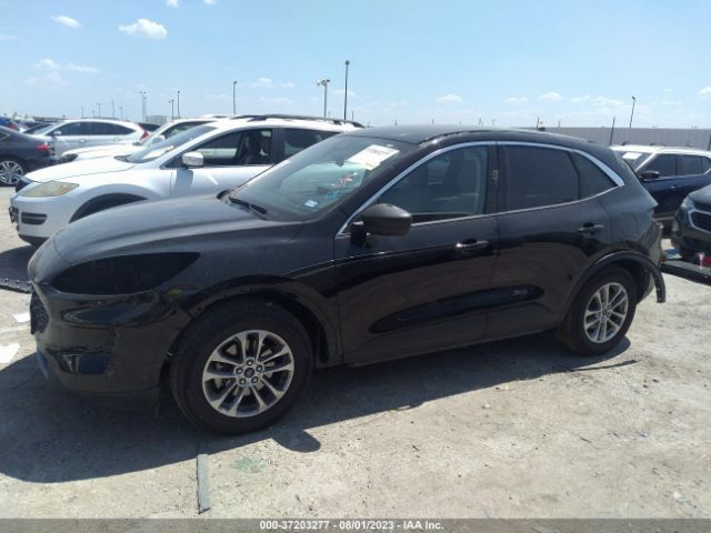 1FMCU0G66NUB55319 Ford ESCAPE SE