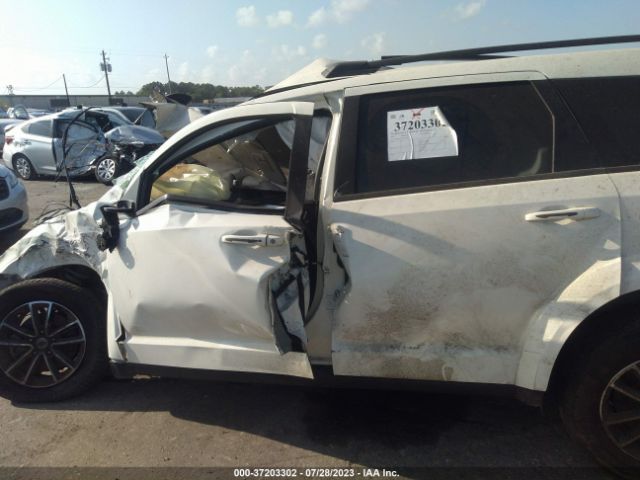 3C4PDCAB3JT249479 Dodge JOURNEY SE