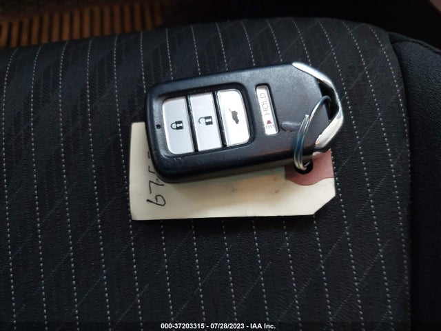 Honda FIT EX 2018 3HGGK5H83JM727052 Image 11