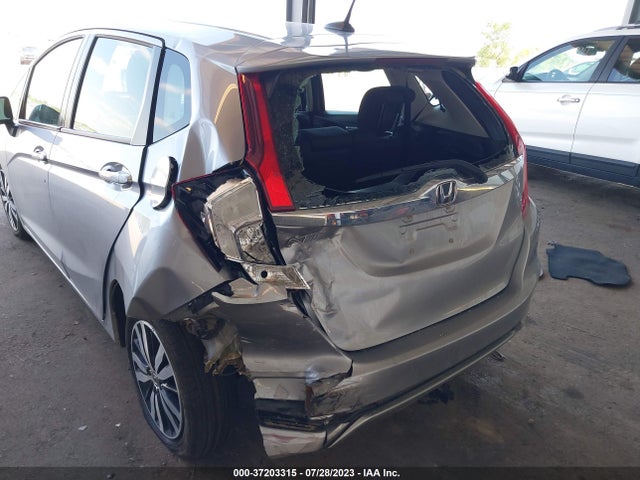 Honda FIT EX 2018 3HGGK5H83JM727052 Image 6