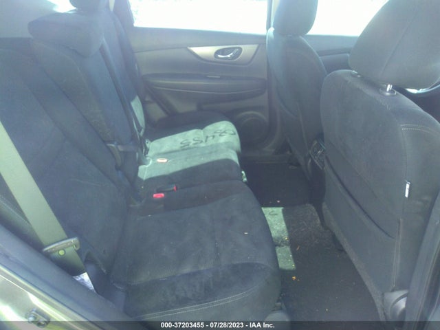 2015 NISSAN ROGUE S VIN: 5N1AT2MT8FC756268