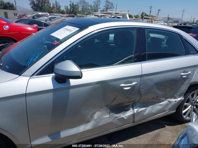 Audi A3 1.8t Premium Plus 2015 WAUCCGFFXF1011290 Image 14