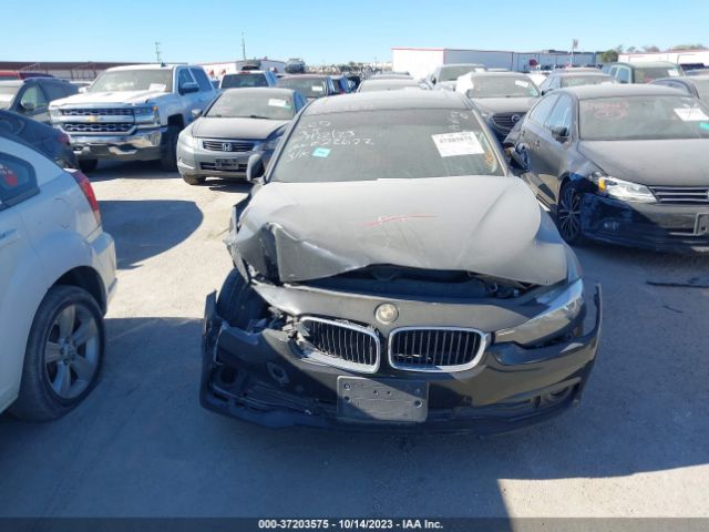 WBA8A9C52HK619997 BMW 3 Series 320i