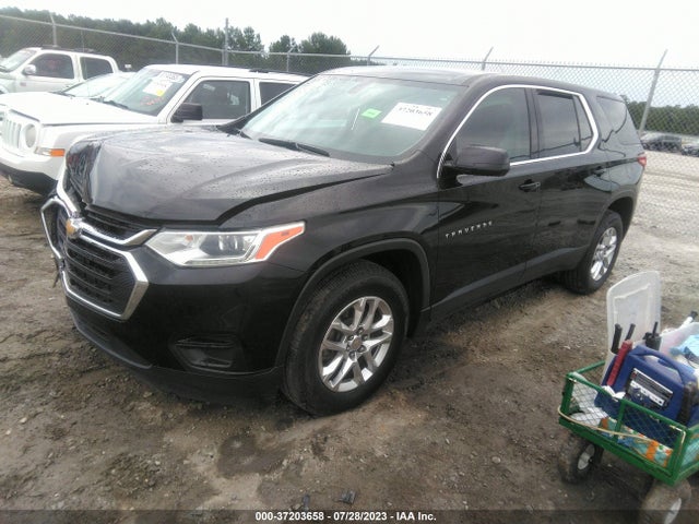 Chevrolet Traverse Ls 2018 1GNERFKWXJJ106507 Image 2