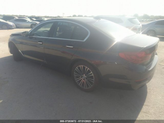 WBAJE5C3XHG914409 BMW 5 Series 540i