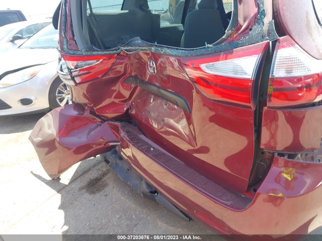 2018 TOYOTA SIENNA L VIN: 5TDZZ3DC8JS938829