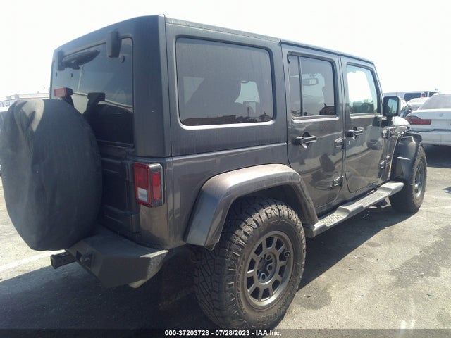 1C4BJWEG4JL832147 Jeep Wrangler Jk Unlimited Sahara