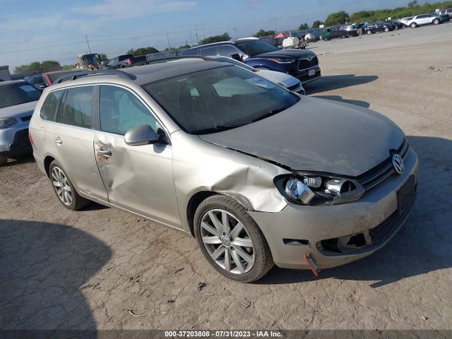 2013 VOLKSWAGEN JETTA SPORTWAGEN TDI W/SUNROOF VIN: 3VWPL7AJ4DM680152