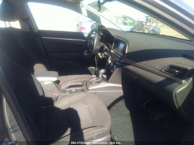 Hyundai ELANTRA SE 2019 5NPD74LF3KH438974 Image 5