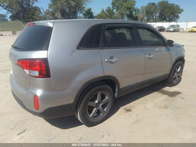 5XYKT3A6XFG621432 KIA SORENTO LX