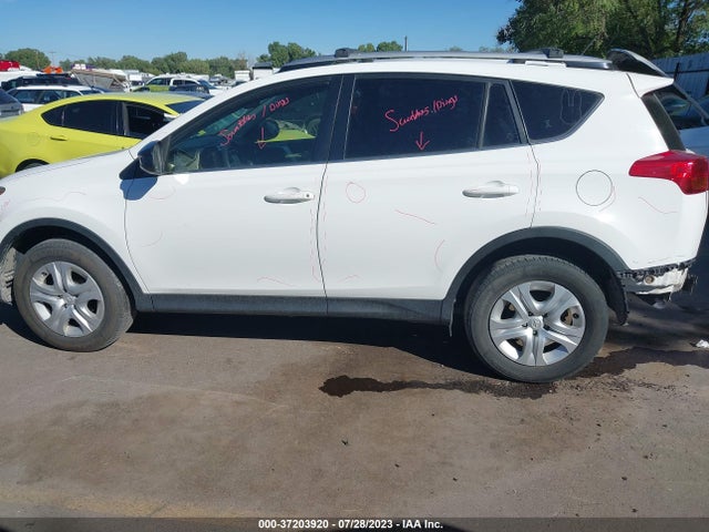 Toyota RAV4 LE 2014 JTMZFREV6EJ001234 Image 13