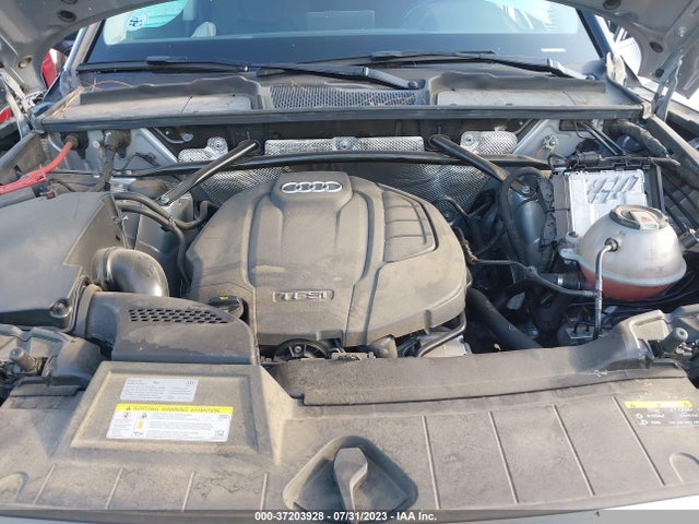 WA1BNAFY5J2207738 Audi Q5 Premium Plus