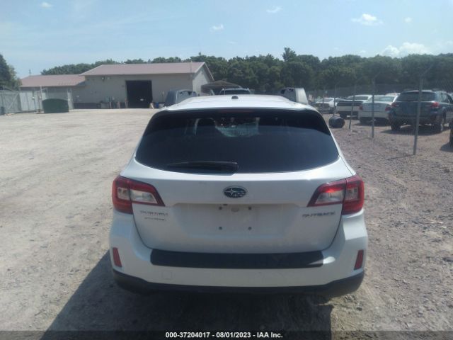 4S4BSBNC8F3305590 Subaru Outback 2.5i Limited