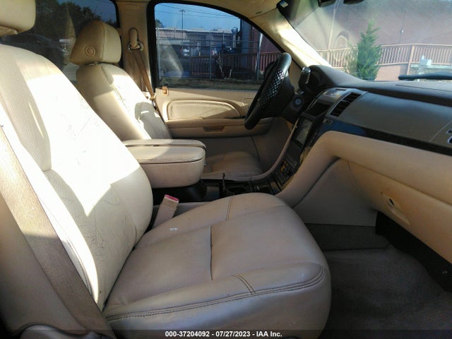 2007 CADILLAC ESCALADE VIN: 1GYEC63867R294327