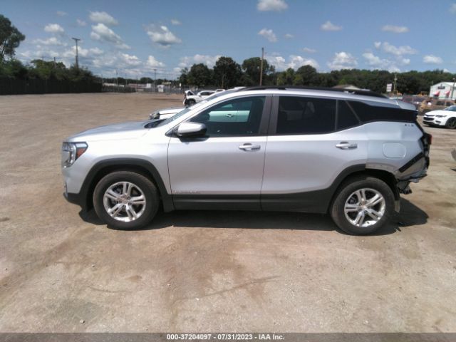 3GKALTEV8NL146386 GMC Terrain Sle