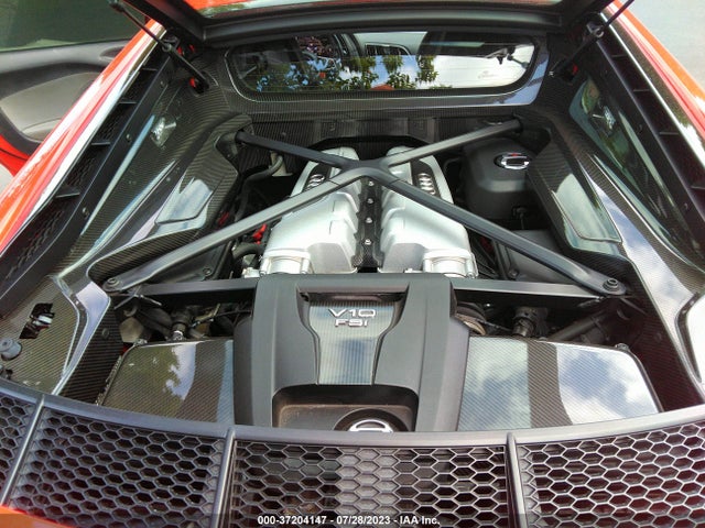 Audi R8 V10 2017 WUAEAAFXXH7905106 Image 16