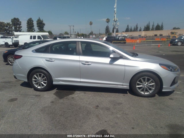 Hyundai SONATA SE 2018 5NPE24AFXJH674445 Image 5