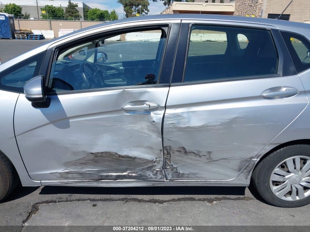 Honda FIT LX 2016 JHMGK5H55GS006590 Image 14