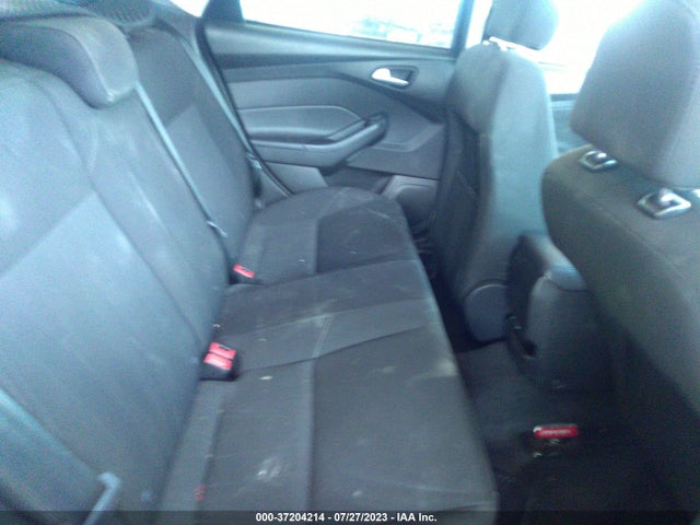 Ford FOCUS SE 2016 1FADP3F26GL246878 Image 8