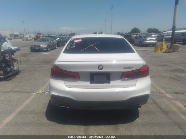WBAJE5C58JG917901 BMW 5 Series 540i