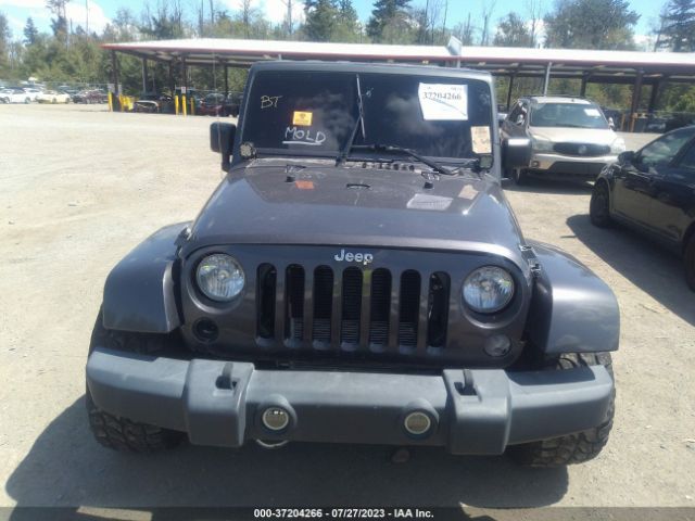 1C4BJWEG5EL169483 Jeep Wrangler Unlimited Sahara