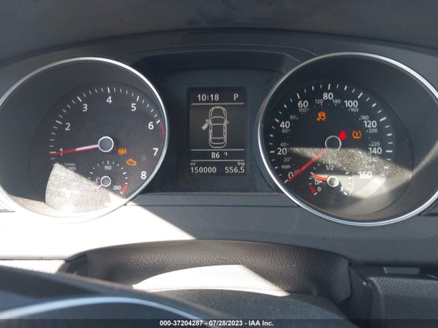 2017 VOLKSWAGEN JETTA 1.4T SE VIN: 3VWDB7AJ0HM393712