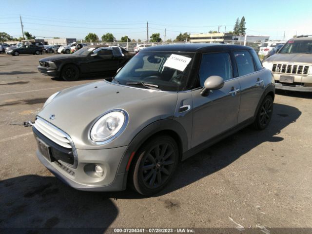 WMWXS5C5XFT832690 Mini COOPER HARDTOP 4 DOOR