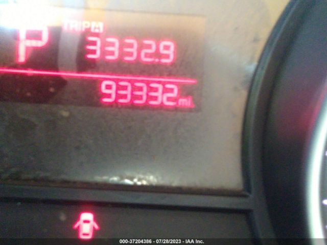 KNDMB5C13F6050393 KIA SEDONA LX