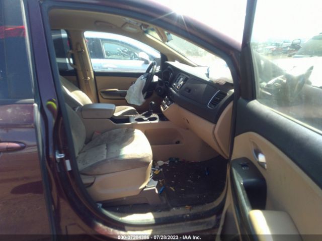 KNDMB5C13F6050393 KIA SEDONA LX