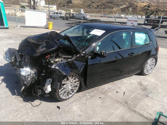 3VW817AU0FM092854 Volkswagen Golf Tsi S