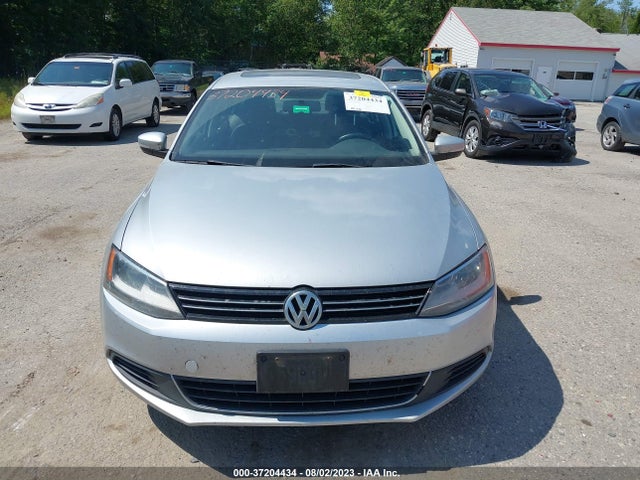 3VWLL7AJ4EM419538 Volkswagen Jetta Sedan Tdi W/premium