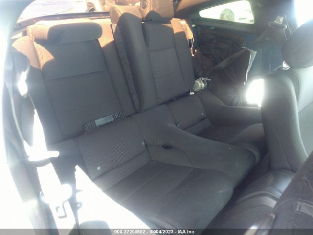 1ZVBP8AM0E5266176 Ford Mustang V6