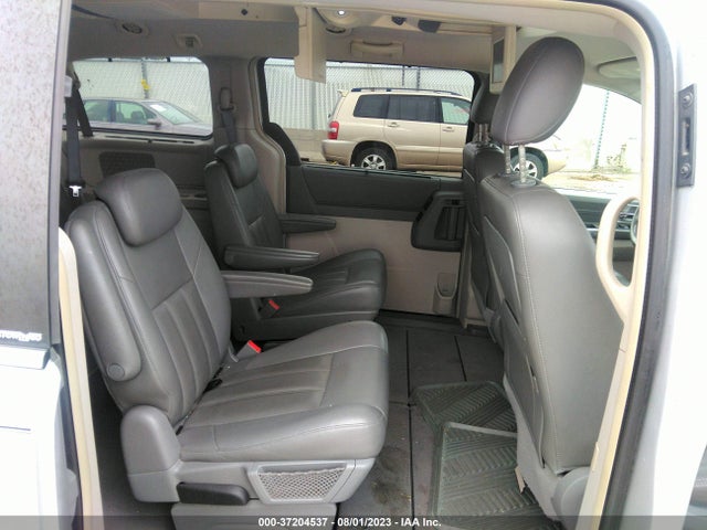 Продажа на аукционе авто 2008 Chrysler Town & Country Touring, vin: 2A8HR54P78R737977, номер лота: 37204537