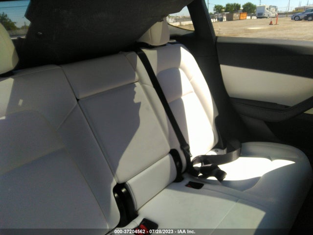 Tesla Model Y Long Range 2020 5YJYGDEE6LF056380 Image 15