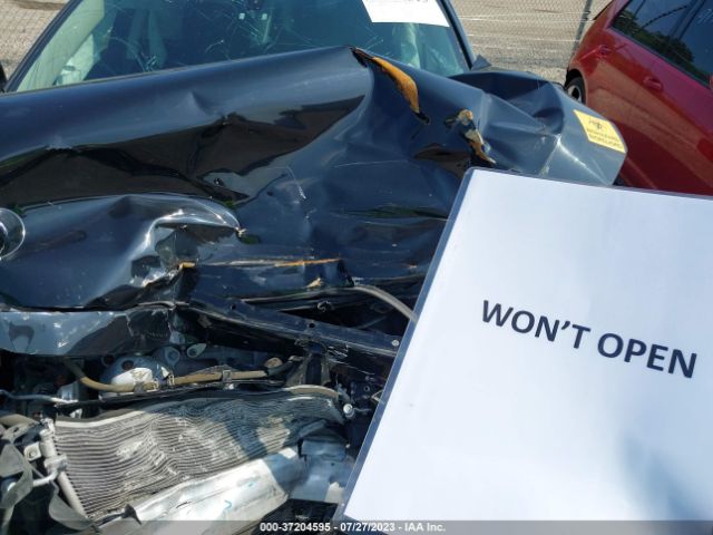 19XFC2F58GE069973 Honda Civic Sedan Lx