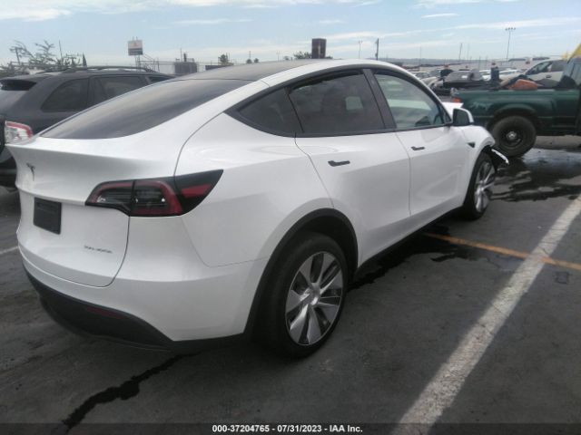 7SAYGDEE4PA086760 Tesla Model Y Long Range