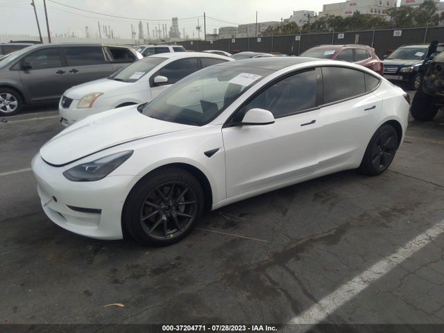 Tesla Model 3 Long Range 2021 5YJ3E1EB7MF074117 Image 2
