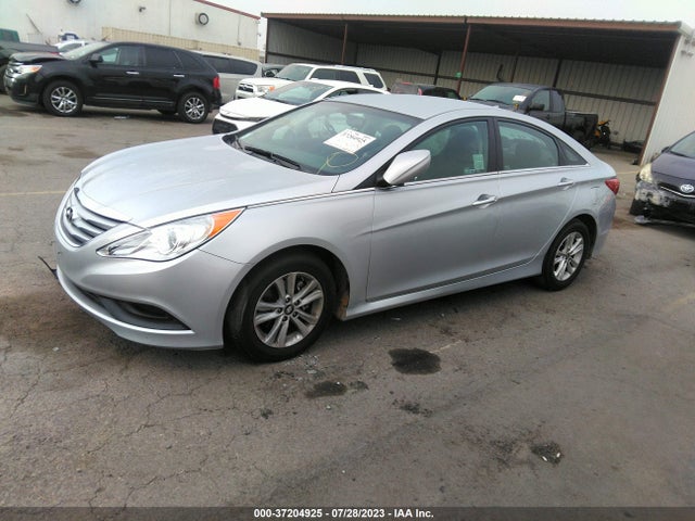 Hyundai SONATA GLS 2014 5NPEB4AC6EH910357 Image 2