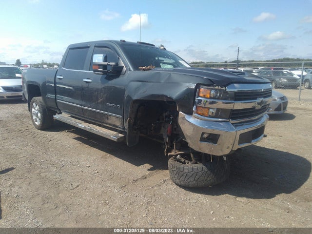 2017 1GC1KWEY9HF149192 main image