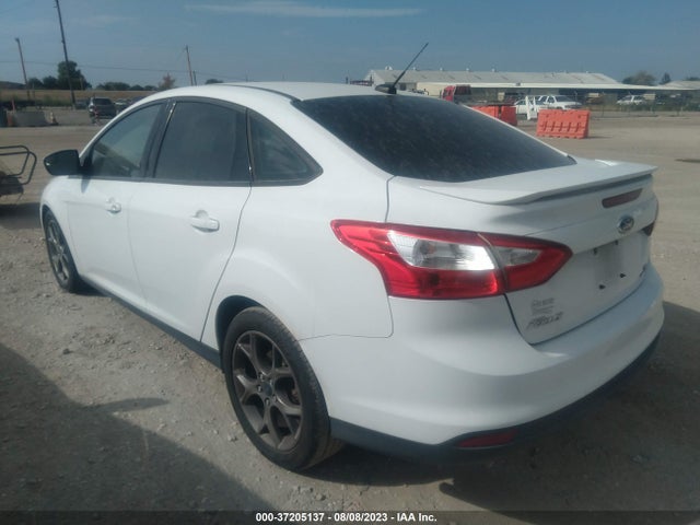 Ford FOCUS SE 2014 1FADP3F27EL421880 Image 4