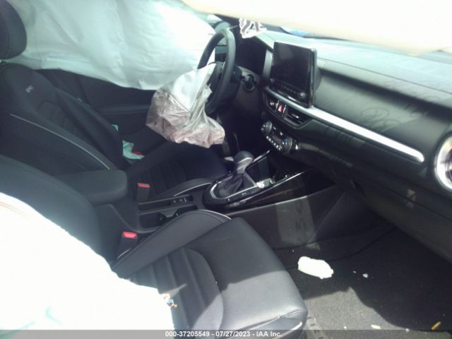 3KPF54AD2PE632231 KIA Forte Gt-line