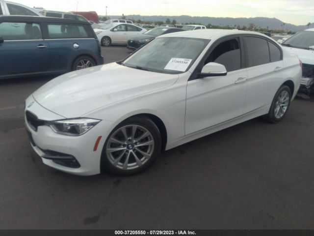 WBA8E1G33HNU17330 BMW 3 Series 320i
